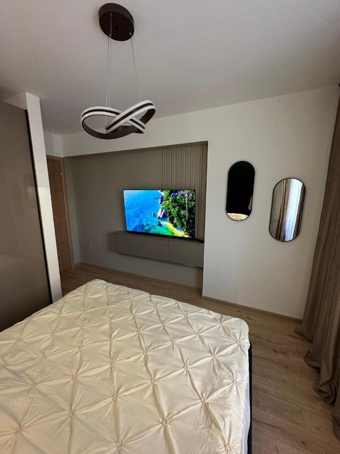 Coresi Luxury Apartments บราชอฟ ภายนอก รูปภาพ